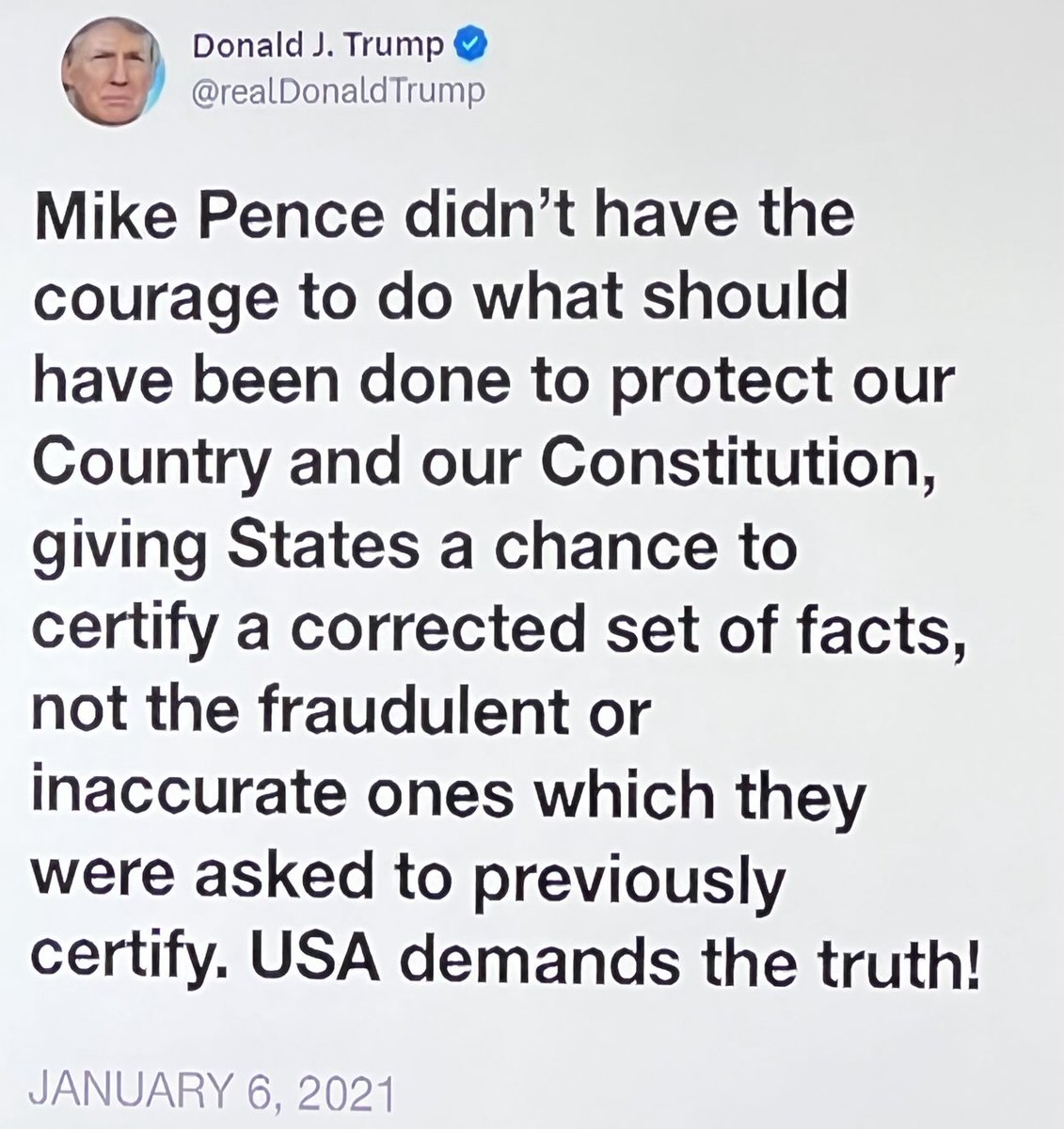 In his own treasonous words, the seditious felon tampers / interferes with an election. 

The career con man slithers to his most severe and treasonous lies with ‘corrected’ facts.

He’s lying, peddling FRAUD.

Lump is a career criminal lying &amp; destroying all to avoid prison.