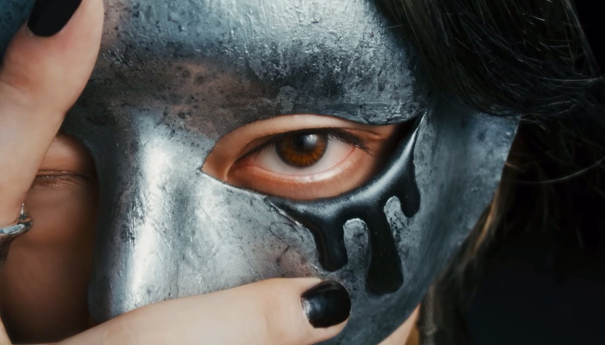 nytfilm's tweet photo. off the mask 🎭 https://t.co/4iXi5GnatX