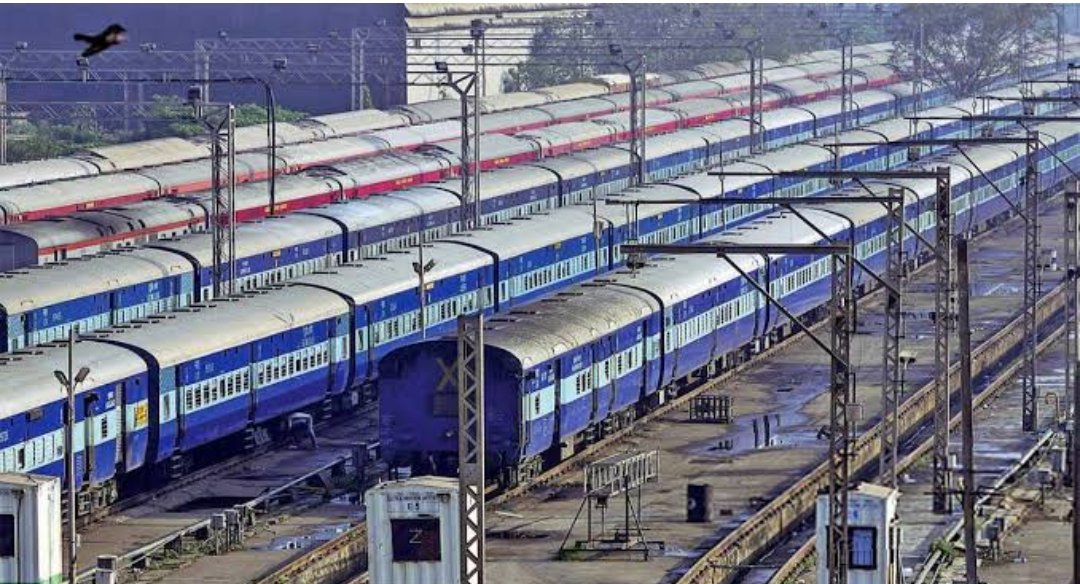ViewsRail's tweet image. 🔶Average Income generated by Each Train Halting/Org./Term. from

♦️Patna- 3.20cr
♦️Bhagalpur- 2.25cr
♦️R.Nagar- 1.98cr
♦️Danapur- 1.75cr
♦️Muzaffarpur- 1.74cr
♦️Darbhanga- 1.73cr
♦️Gaya- 1.6cr
♦️Katihar-1.2cr
♦️Chhapra- 0.92cr
♦️Samastipur- 0.71cr
#top10  #railway #stations