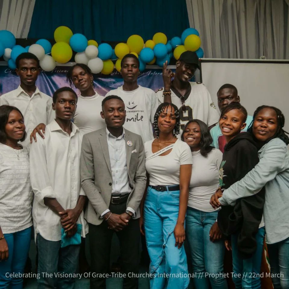 gracetribebc's tweet image. Too much Content from our lead admin.

We just got off a 4-hour+ session with Prophet on a mind hack for wealth creation. 

Thank you so much prophet, having you as our lead admin is us having everything.

#gracetribebc
#tribesmen
#thebigyear
#Debate2024
#OHMY_ALLYXFOURTH