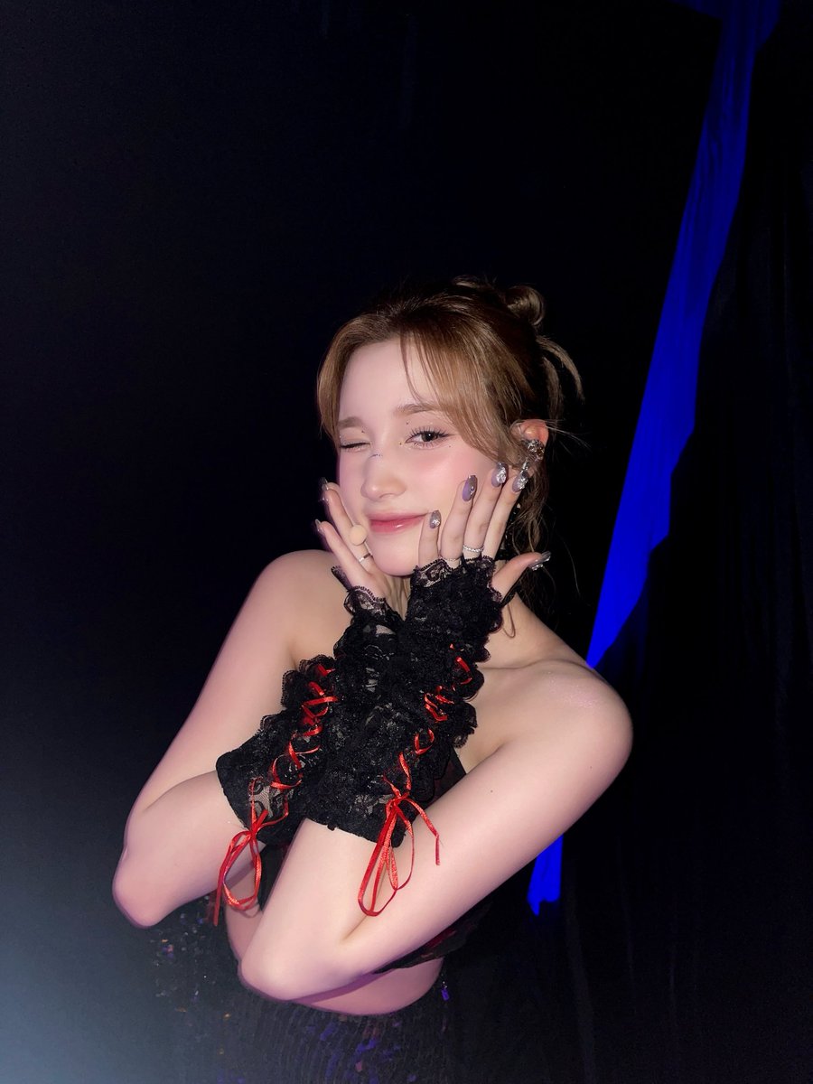 b_csengee's tweet photo. @official_kep1er Belated but Happy Birthday to our beautiful Bahiyyih!<3 07.27
🍓💐���✨️🎀 https://t.co/7GvAzVeTBg