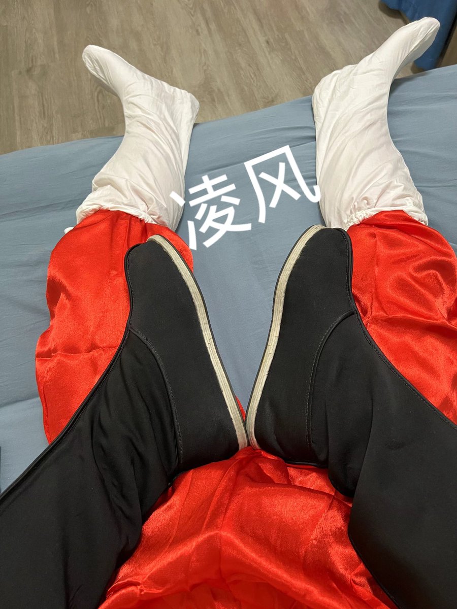 SMQJY's tweet photo. 一直想尝试这个风格，终于实现了😄 https://t.co/fvmqWTLRzW
