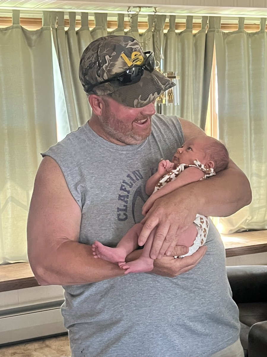 ksteiner_7's tweet photo. Happy Birthday to Kai’s Papa!! We love you so much! And to everyone who thinks I have him wrapped around my finger.. You ain’t seen nothing yet😂💙 https://t.co/MSKXaVkhbI