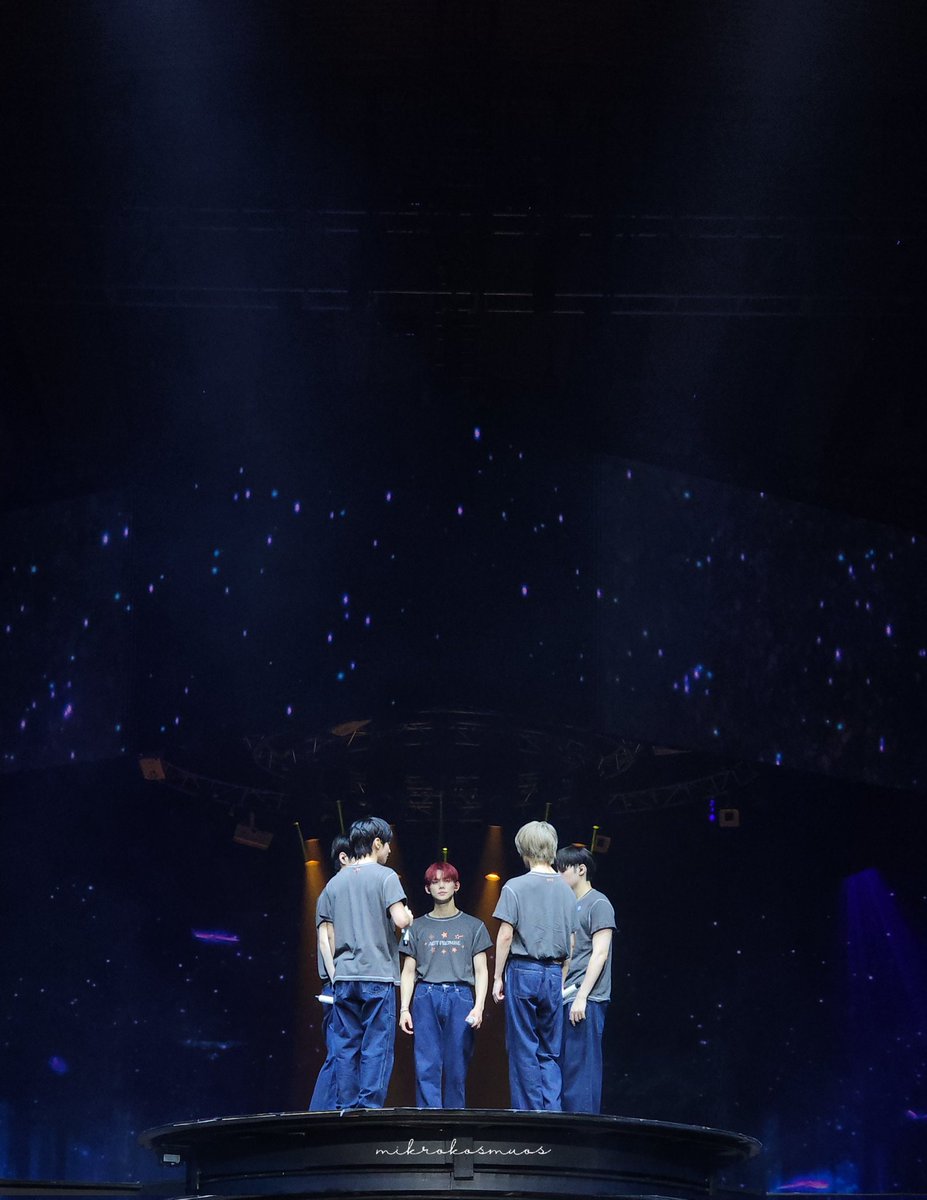 mikrokosmuos's tweet photo. Dengan bangga mempersembahkan, Magic Island Choi Yeonjun, my healing.

#TXTinJakarta #TXT_TOUR_ACTPROMISE #TXT_APM_TOUR_in_JAKARTA https://t.co/XGqEiRQueu