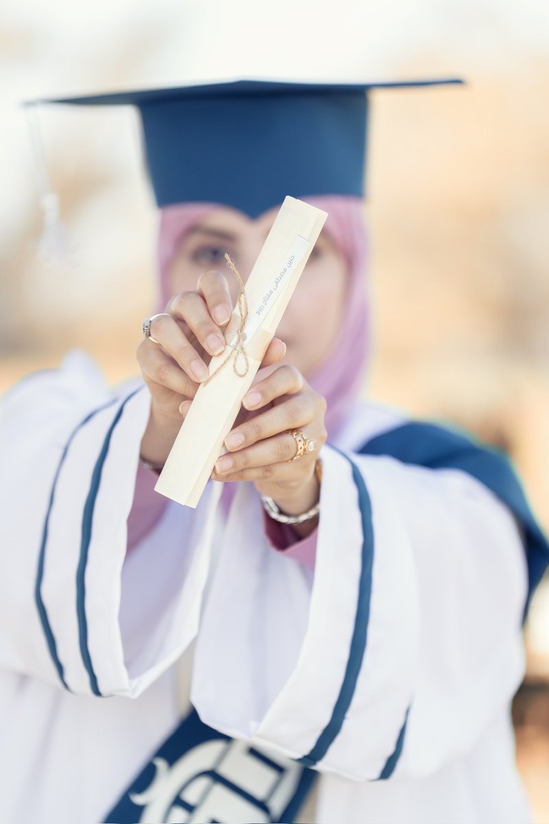 ADSmediahouse's tweet photo. الكاب 🎓: 
تصميم عصري وحديث خاص بدفعة عودة الأمل 

الشهادة :
تم تصميمها بطريقة عصرية و غير مقلدة 

الدروع :
تصميم حديث ذو جودة عالية حصري من شركة ADS لدفعة عودة الأمل - درنة

مع العلم ان الشركة ستقوم بتصاميم خاصة لكل دفعة و هوية كاملة خاصة بالدفعة ✨🌹 https://t.co/wA6qIdbITi