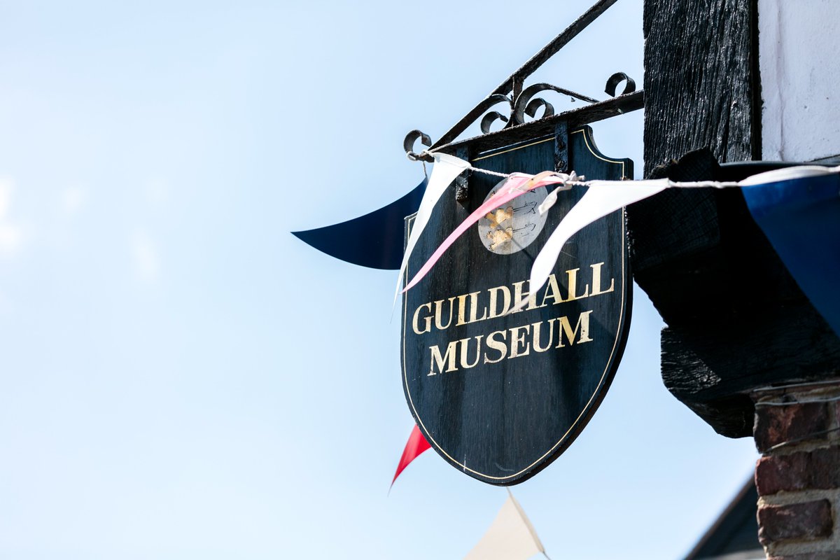 Head to Sandwich on 5 October to witness the historic Cinque Ports Speaker's Day. Everyone is welcome to  cheer the impressive procession of archers, mayors from all 14 Cinque Port Towns and others who will be setting off from the Guildhall at 10am. whitecliffscountry.org.uk/whats-on/speak…