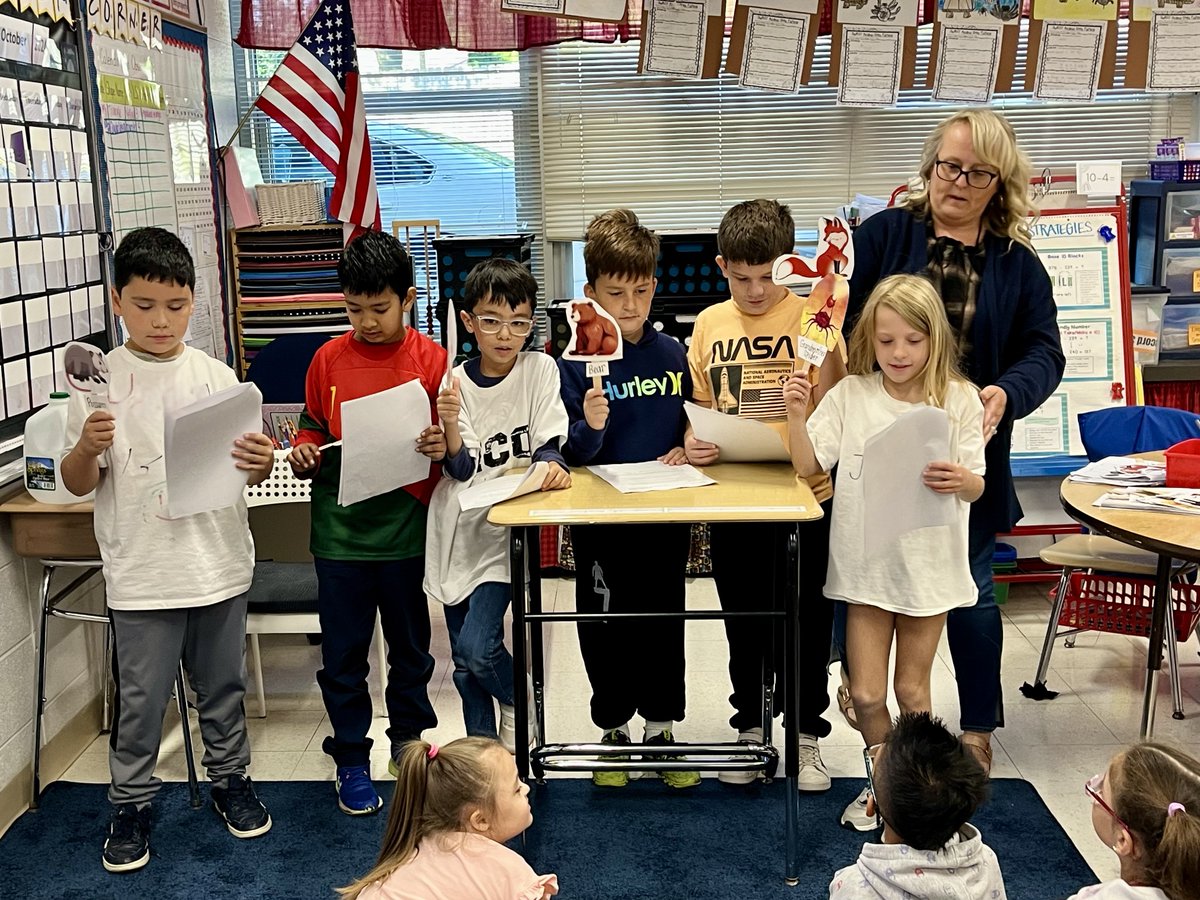 Woodland District 50 (@woodland50news) on Twitter photo The 3rd grade students in Mrs. Bogdala's class invited friends from Mrs. Barton's class for Readers Theater! The 3rd grade students were so excited to perform the stories for their younger peers, and to teach them about fables and folklore. <a href="/ElemWoodland50/">Woodland Elementary</a>
#LifeintheW The 3rd grade students in Mrs. Bogdala's class invited friends from Mrs. Barton's class for Readers Theater! The 3rd grade students were so excited to perform the stories for their younger peers, and to teach them about fables and folklore. <a href="/ElemWoodland50/">Woodland Elementary</a>
#LifeintheW