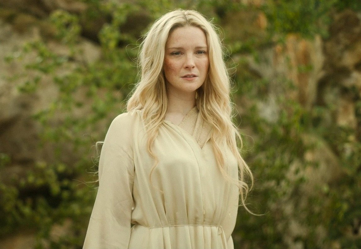 wadhamprotocol's tweet photo. You know her beauty is too great when the whole fandom loses their minds 

#TROPspoilers #TheRingsOfPower https://t.co/x6mu0Kq8la