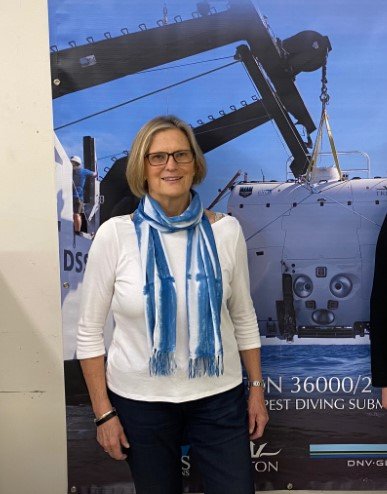 Geology_History's tweet photo. October 3, 1951, birthday of geologist Kathryn D. Sullivan. In 1984, she became the 1st #US woman to take a walk in space &amp; in 2020 she  was the 1st woman to reach the 10.984 meters deep Mariana  Trench in the western Pacific Ocean
https://t.co/NCQfF1XqLk https://t.co/6PVqNP02vT