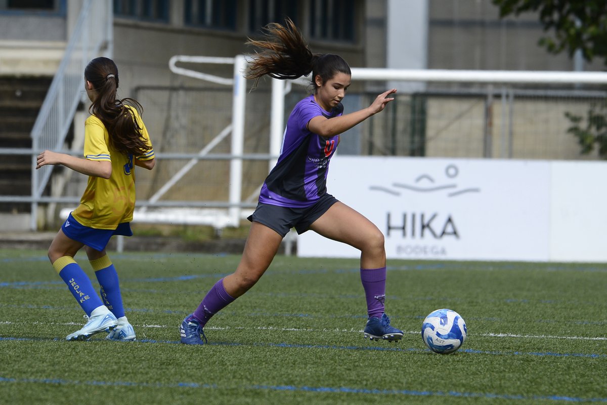 Gure infantil futbol 11ko taldearen argazki
batzuk, denboraldiko lehen partidan.

babesle: @udarko_promo

⚽💜🩶💜🩶💜⚽

📸 <a href="/mikelru77/">Mikel Rodriguez</a>