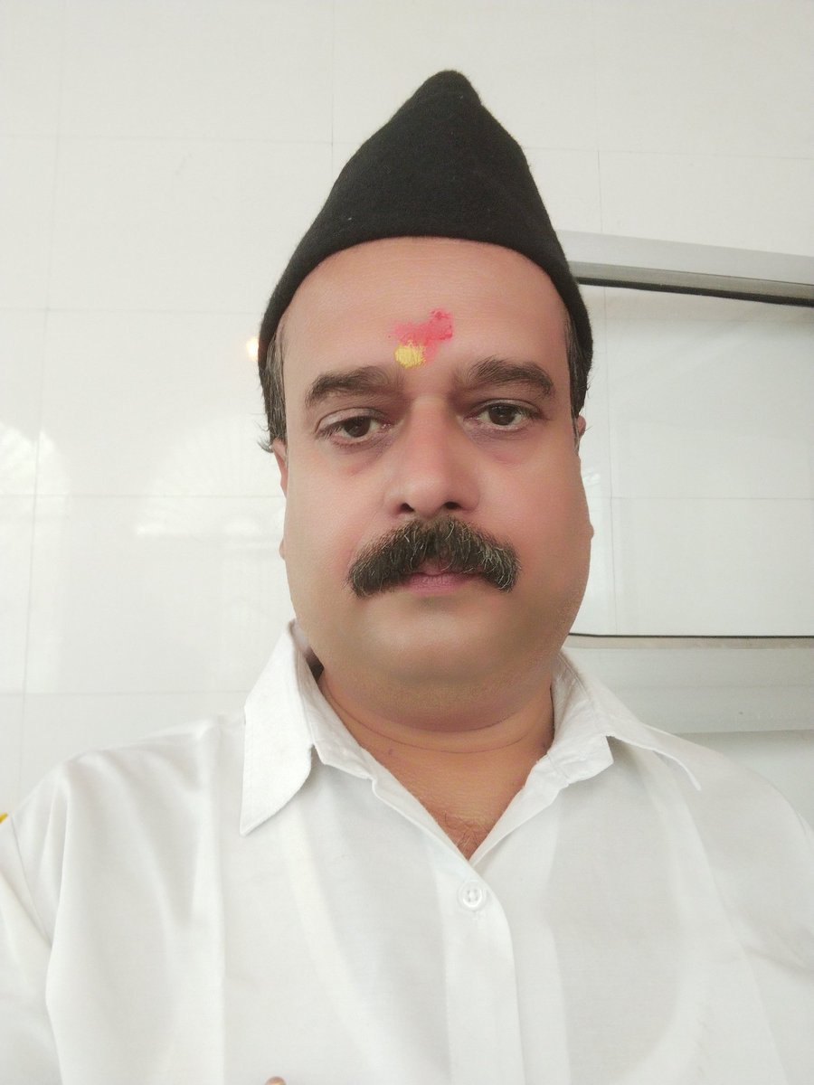 HareshK04248354's tweet photo. If we want to register victory in the #BurariAssembly elections, You give a chance to grassroots worker #HareshKumar. I am aware of every Streets of #Burari.The people of #Burari want to change. They are fed up with the misgovernance of @AAPDelhi . #IsraelIranWar #israel #Modiji https://t.co/PeX4fn59fJ