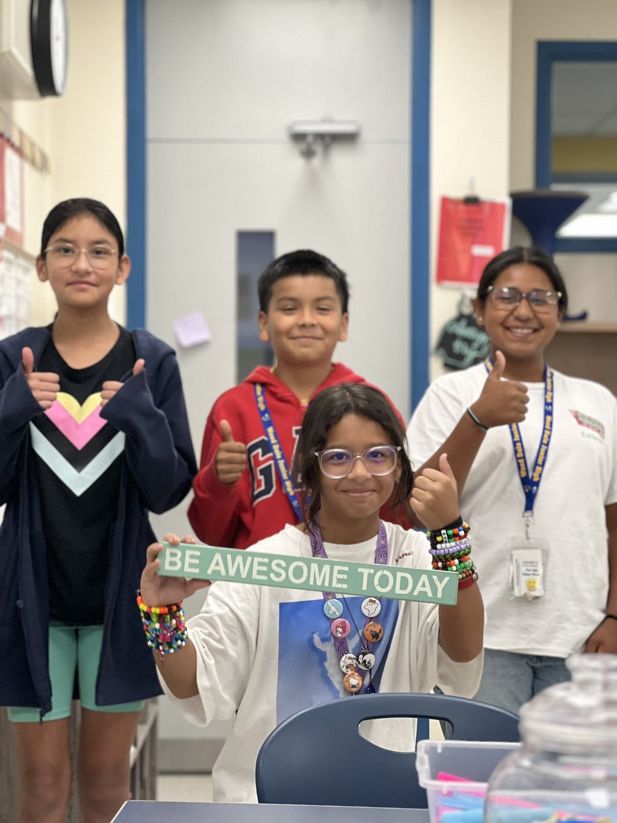 Ms. Martinez tweet media