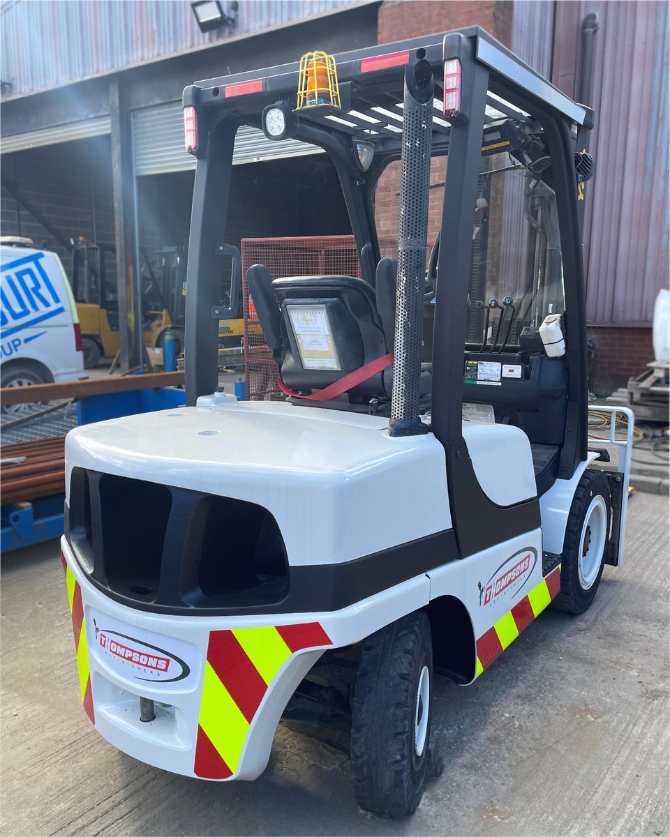 Thompson Refinishers tweet media