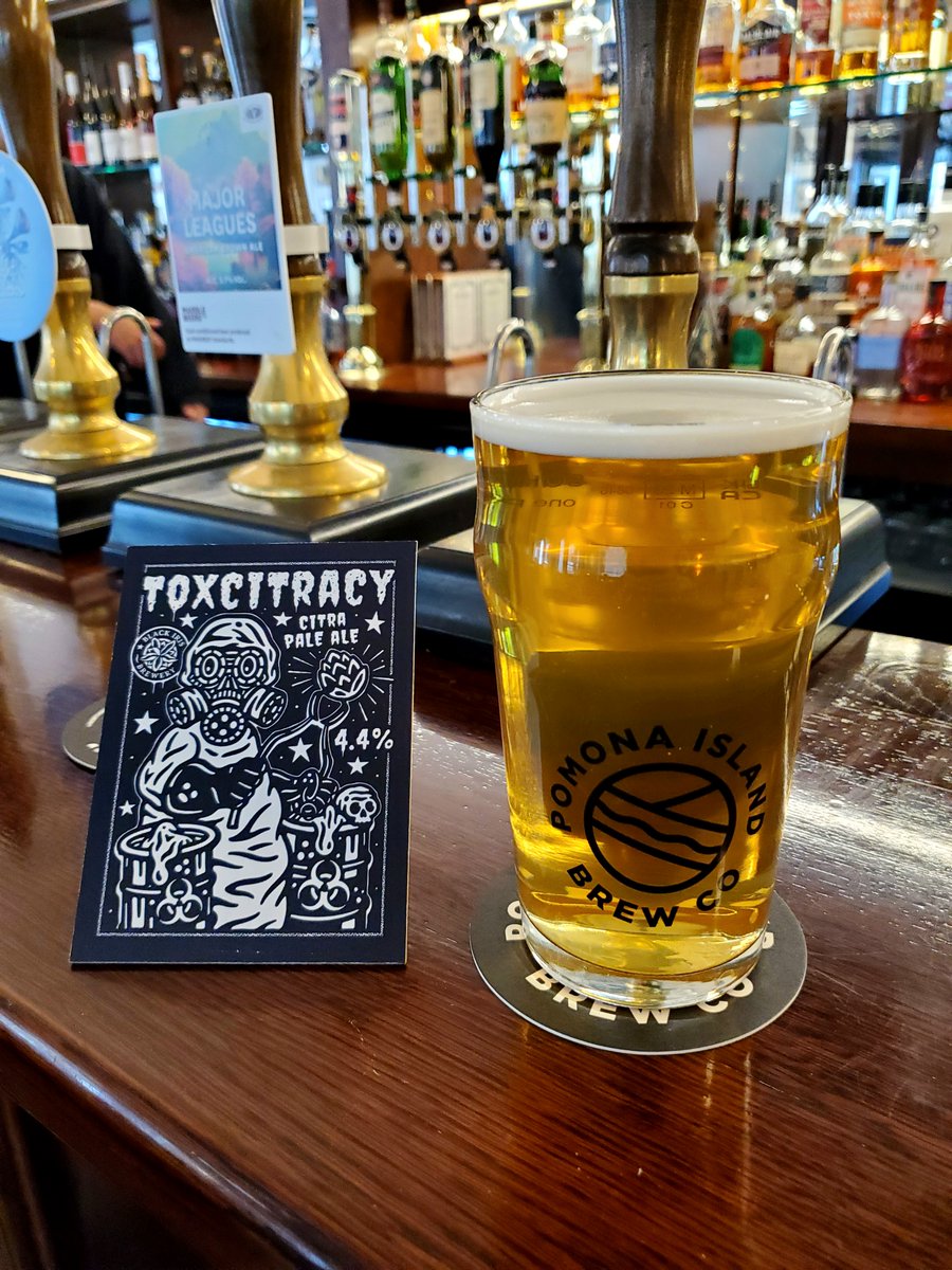 It's time for your medicine 💊

Toxcitracy from @blackirisbrewery is on one of our cask lines and is tasting superb 👌

A Citra pale ale that's everything you'd want it to be; fresh, citrus notes in a lovely, sessionable pale ale 💚