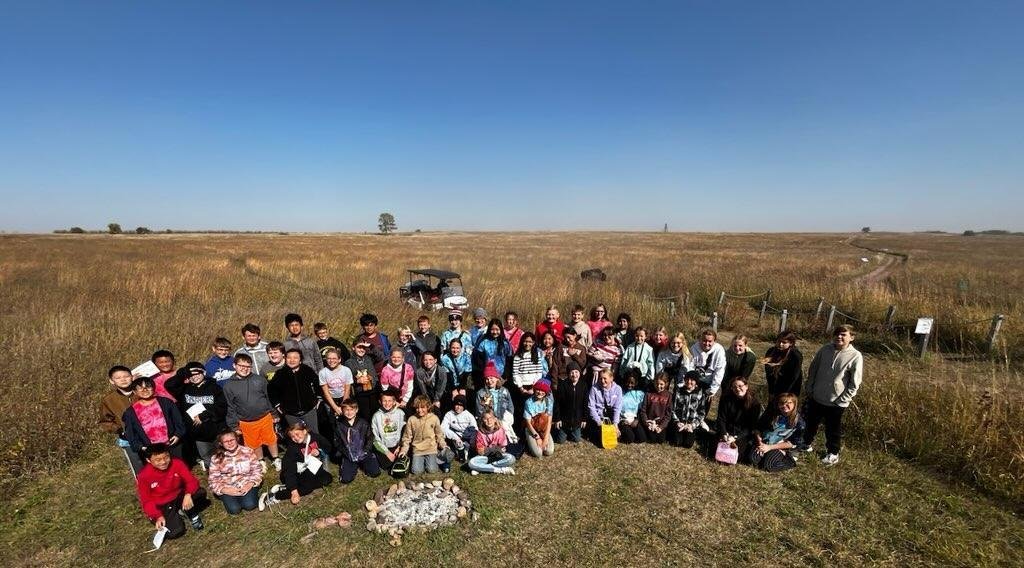 TMBElementary's tweet image. 6th graders had fun at the Jeffers Petroglyphs.