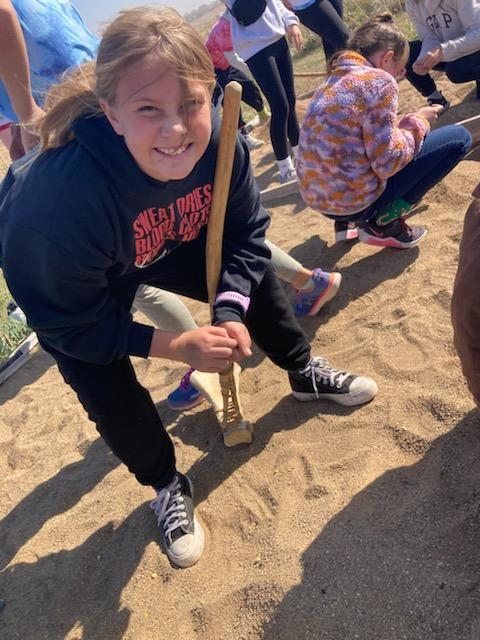 TMBElementary's tweet image. 6th graders had fun at the Jeffers Petroglyphs.