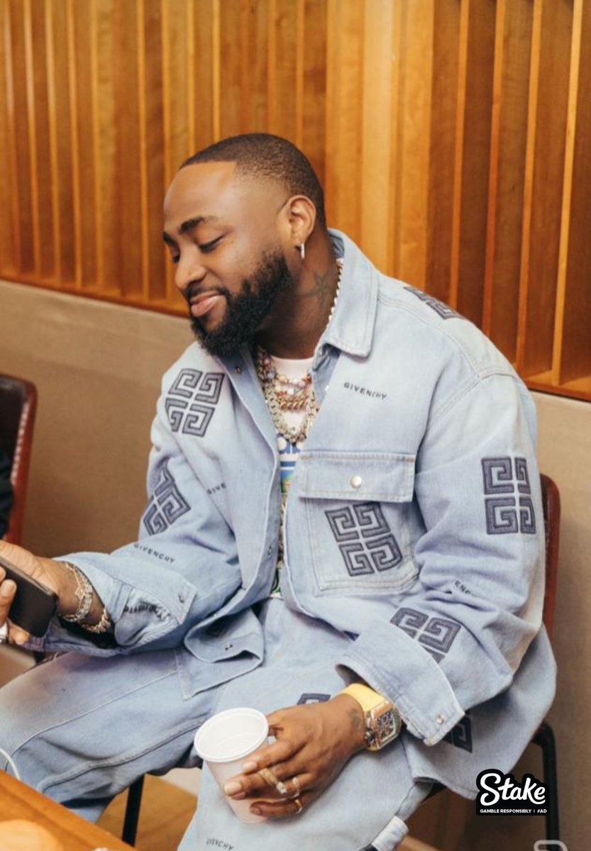 Honestly, <a href="/davido/">Davido</a> deserves all the banter! 

Banter is one of the taxes you pay for being famous lolz.

I mean, the guy wasn't supposed to abandon his father's multibillion Naira empire to hop from one 'deku mangolo studio' to another, was he? 

Like those other billionaire sons,