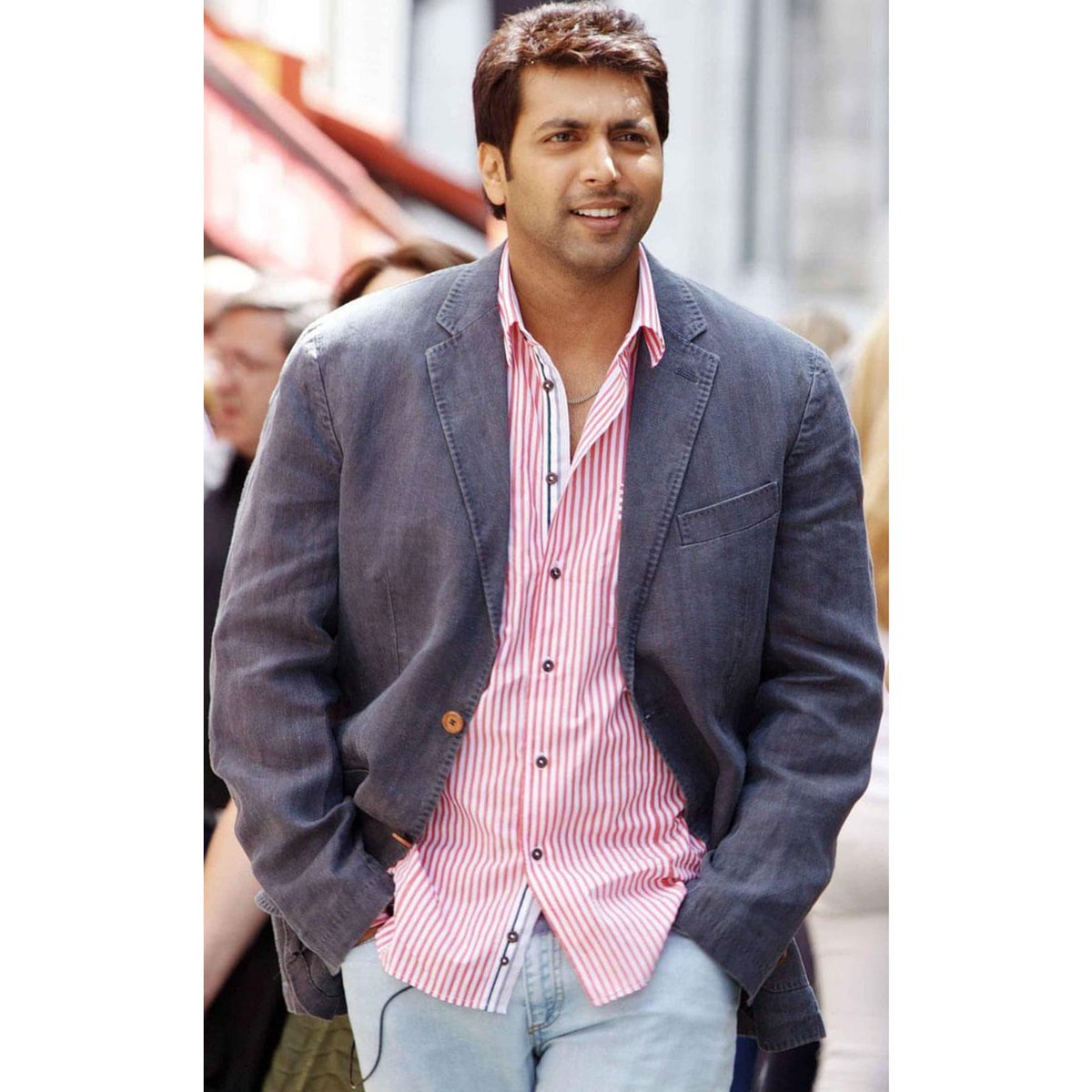 JayKarthik97498's tweet photo. #RaashiiKhanna join #RDNath4 Movie @R_D_Nath
& Exclusive : #JayamRavi's Next will be directed by @R_D_Nath - #Beautifullife Fame ...
RDNATH universal π₯
#SamanthaRuthPrabhu lead Actress
#RDNath3 is Looding https://t.co/nB6gwV2bgE