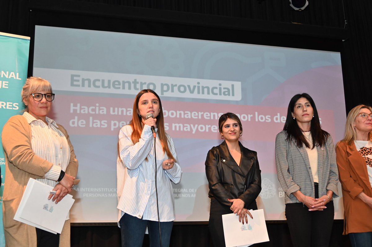 PoliticasPBA's tweet photo. En la Casa de la Provincia, participamos del encuentro provincial “Hacia una Red Bonaerense por los derechos de las Personas Mayores”, organizado por la Mesa Interinstitucional para el Abordaje Integral de las Personas Mayores de @BAProvincia. https://t.co/N95mUXOcrx