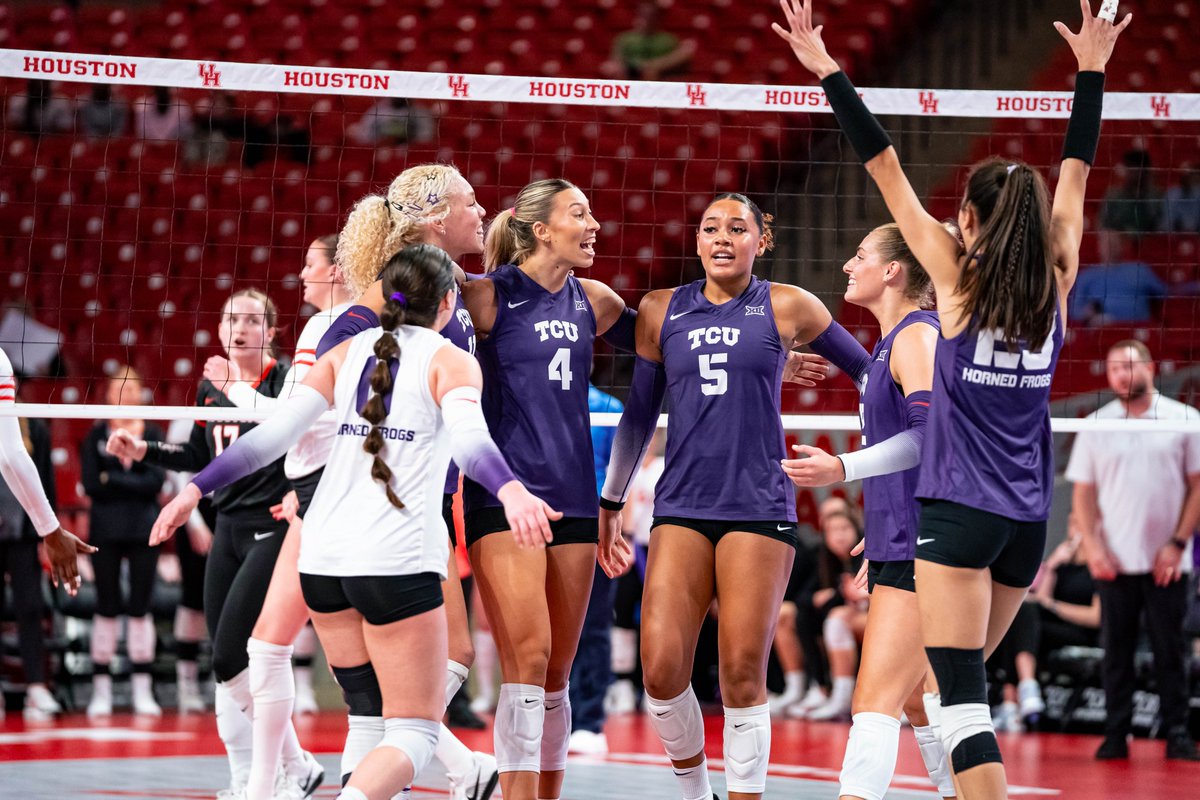 TCUvolleyball's tweet photo. battled and brought home a road win 😤

#gofrogs https://t.co/h1ehEEMOhj