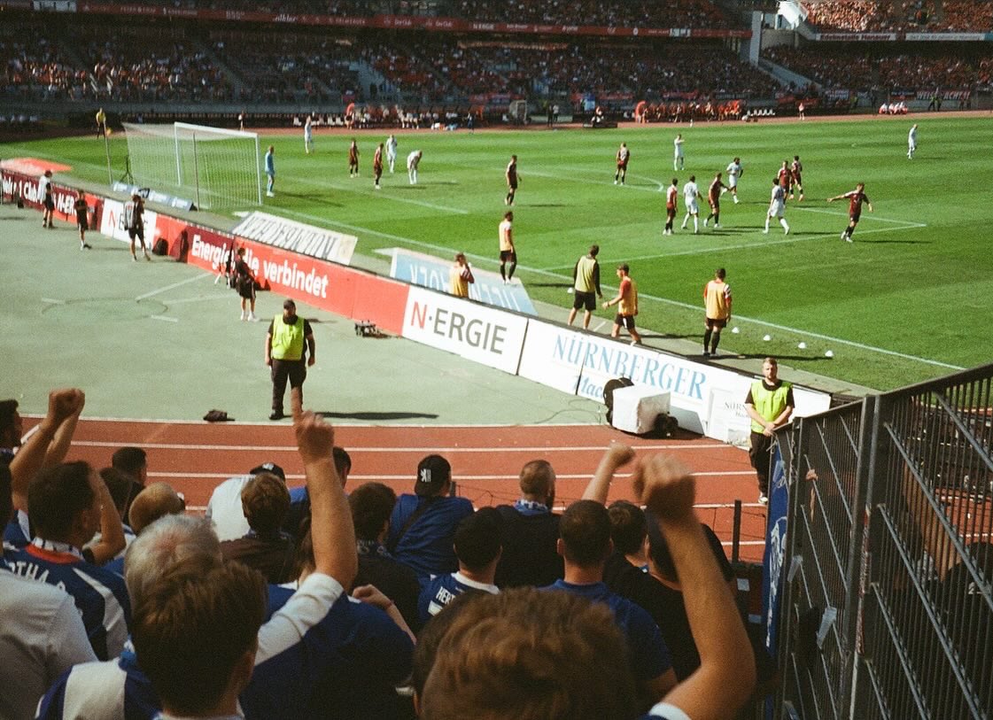 fc_travel_ tweet media