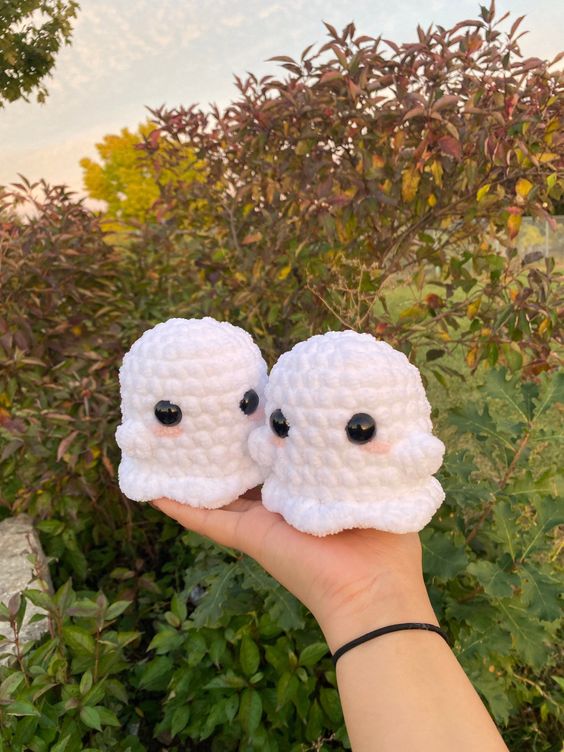Andrew__wild's tweet photo. Chunky Boo Ghost Cute Chunky Boo Ghost Crochet Amigurumi Plushie
#PlushieAdventures #PlushieDiaries #TeddyTales #StuffedStories #CuddleChronicle #FluffyFriends
#SoftAndSquishy #HuggableHero #SnuggleBuddy #AdorableCompanion #PlushieLove #PlushieFam #CuddleCrew #StuffedAnimalSquad https://t.co/V7fER5jIGr