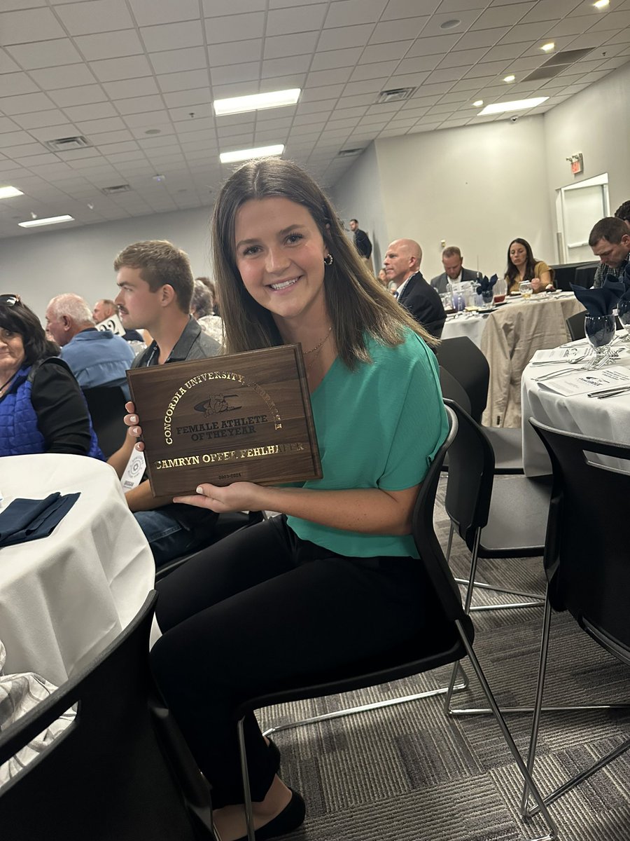 cunevolleyball's tweet photo. 2023-2024 Co- Female Athlete of the Year! Camryn (Opfer) Fehlhafer was honored at the Hall of Fame banquet last week. An incredible honor to cap off an incredible career. 💙🤍 https://t.co/dTU9bPjLJG