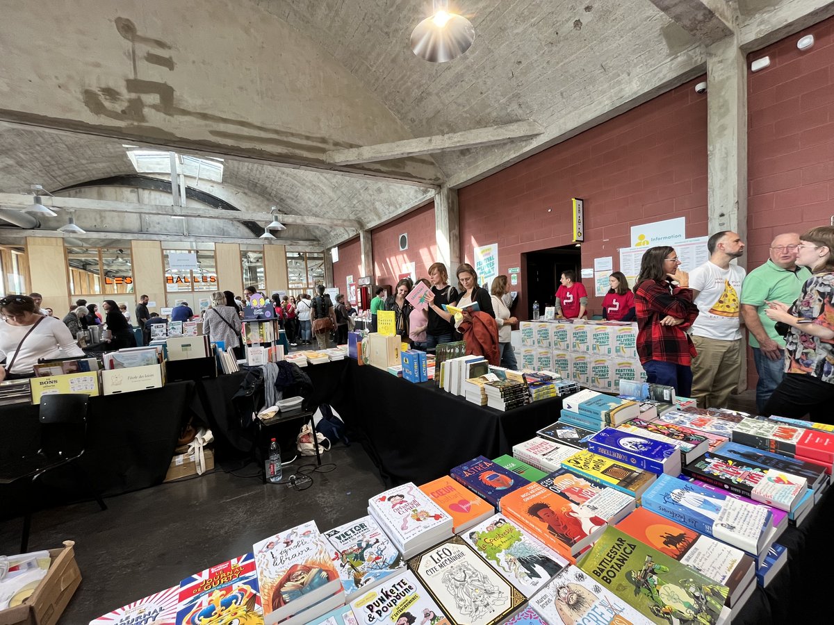 RDV ce week-end au Festival <a href="/livresdenhaut/">Festival des Livres d'En Haut</a> à #Lille. Entrée et animations gratuites. Dimanche 6/10, j'aurai le plaisir d'échanger avec Titiou Lecoq, Mirion Malle et Capucine Delattre sur le thème "S'engager en féminismes" : alexandraoury.com/2024/09/biento…