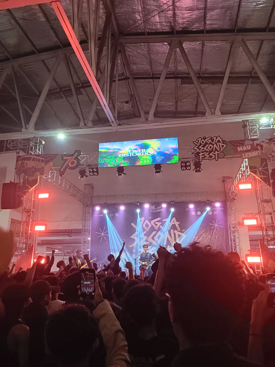 yulimarnanda tweet media