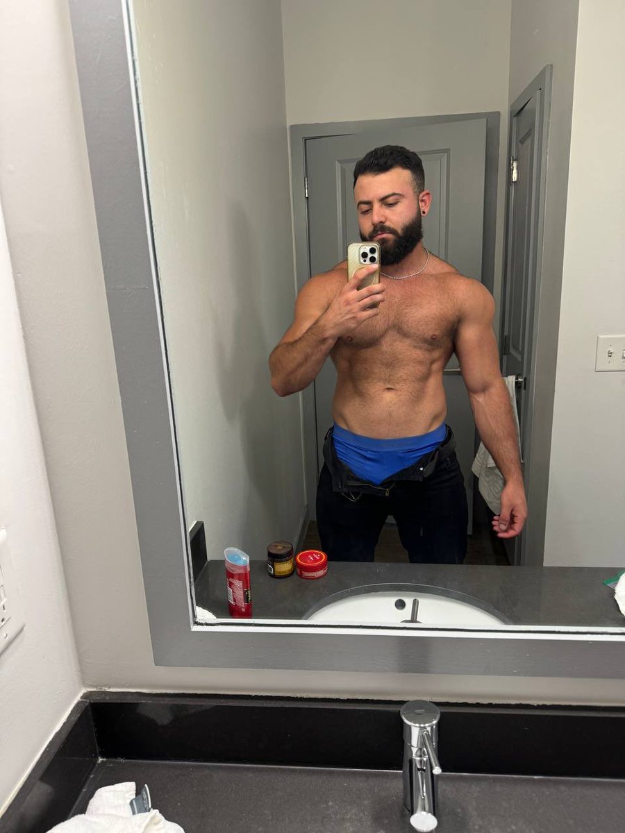 Sterling tweet media