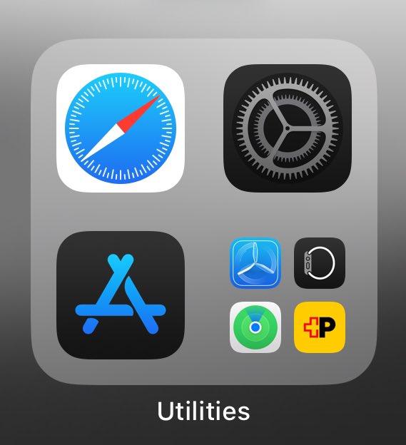 I guess this is how the dark/light scheme of the icons is retrieved… #ios18 #random