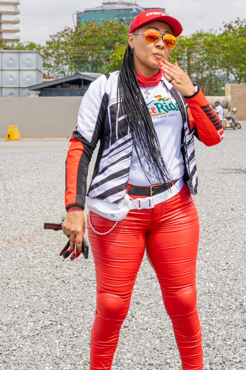 Bikergirlel's tweet photo. She Is Brave, Strong & Broken…All At Once..RYBJ 🙏🏽❤️🕊️ @cash_pixelsgh 📸🔥❤️
#bikergirl #bikergirlel #bikermum #ripson #viral #fyp https://t.co/vI5i83lNEK