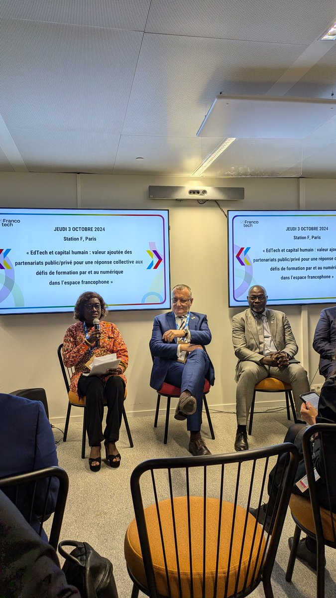 ...#Francotech, c'est aussi des panels de haut niveau, dont 1 sur l'Edtech et le capital humain, avec la participation de la ministre de l'éducation nationale et de l'alphabétisation de la #CIV225, Mme Marietou Koné