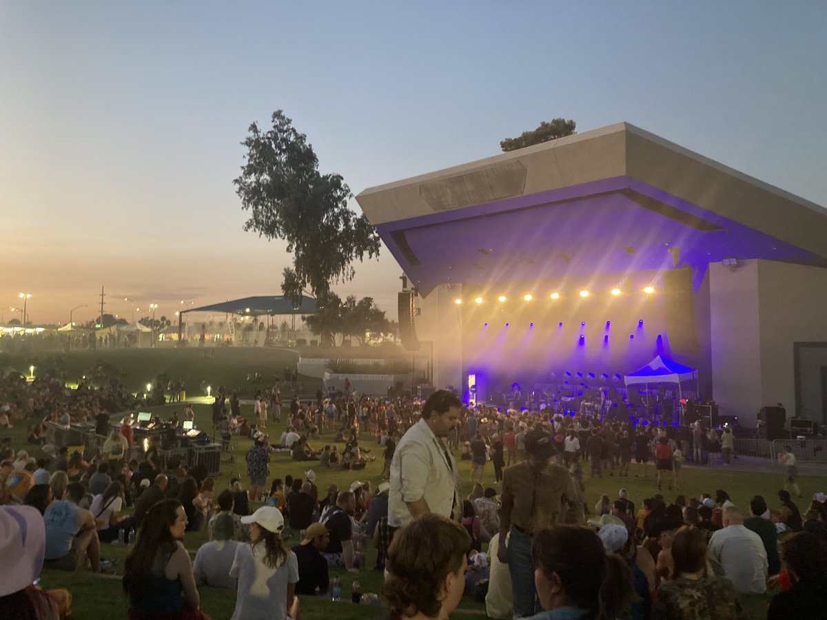 Michelle the Midwest Princess tweet media