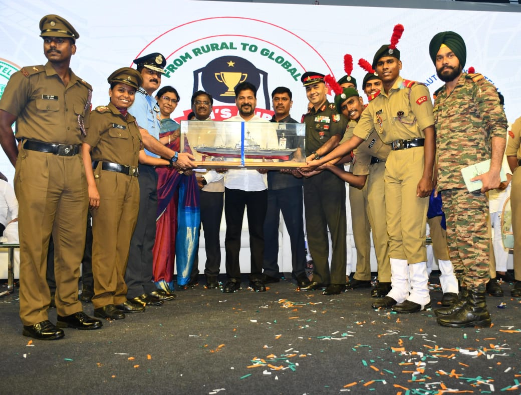NccDteAPandT's tweet photo. "NCC Directorate AP&amp;T shines at Telangana State Sports Day with Impressive band &amp; cultural show by cadets! AITSC 2024 winners meet CM Shri Revanth Reddy and were congratulated on stellar performance in championship." https://t.co/eWjOohgHyq