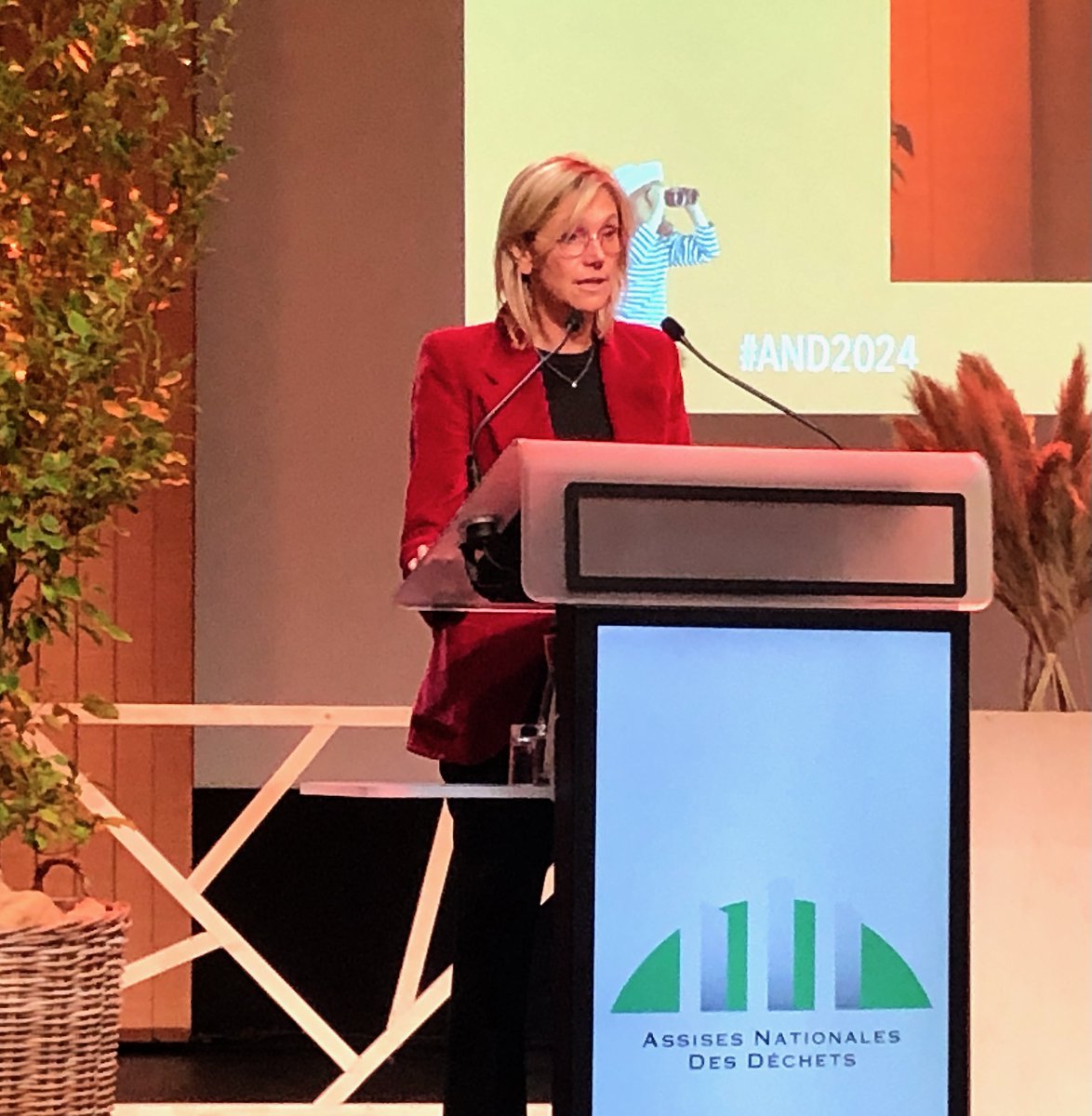 @Écologie : « APR » aux 18èmes Assises des déchets à Nantes à lire via mpe-media.com/index.php?opti… via @christophejourn @_FEDEREC_ <a href="/LaFNADE/">FNADE</a> <a href="/rolandmarion/">Roland Marion</a> <a href="/EuRIC_Recycling/">Recycling Europe</a> <a href="/BIRworld/">BIR - Bureau of International Recycling</a> <a href="/AgnesRunacher/">Agnès Pannier-Runacher 🇫🇷🇪🇺</a> <a href="/Ecologie_Gouv/">Min. Ecologie Territoire Transports Ville Logement</a> <a href="/jogatsby/">Jo Gatsby</a>