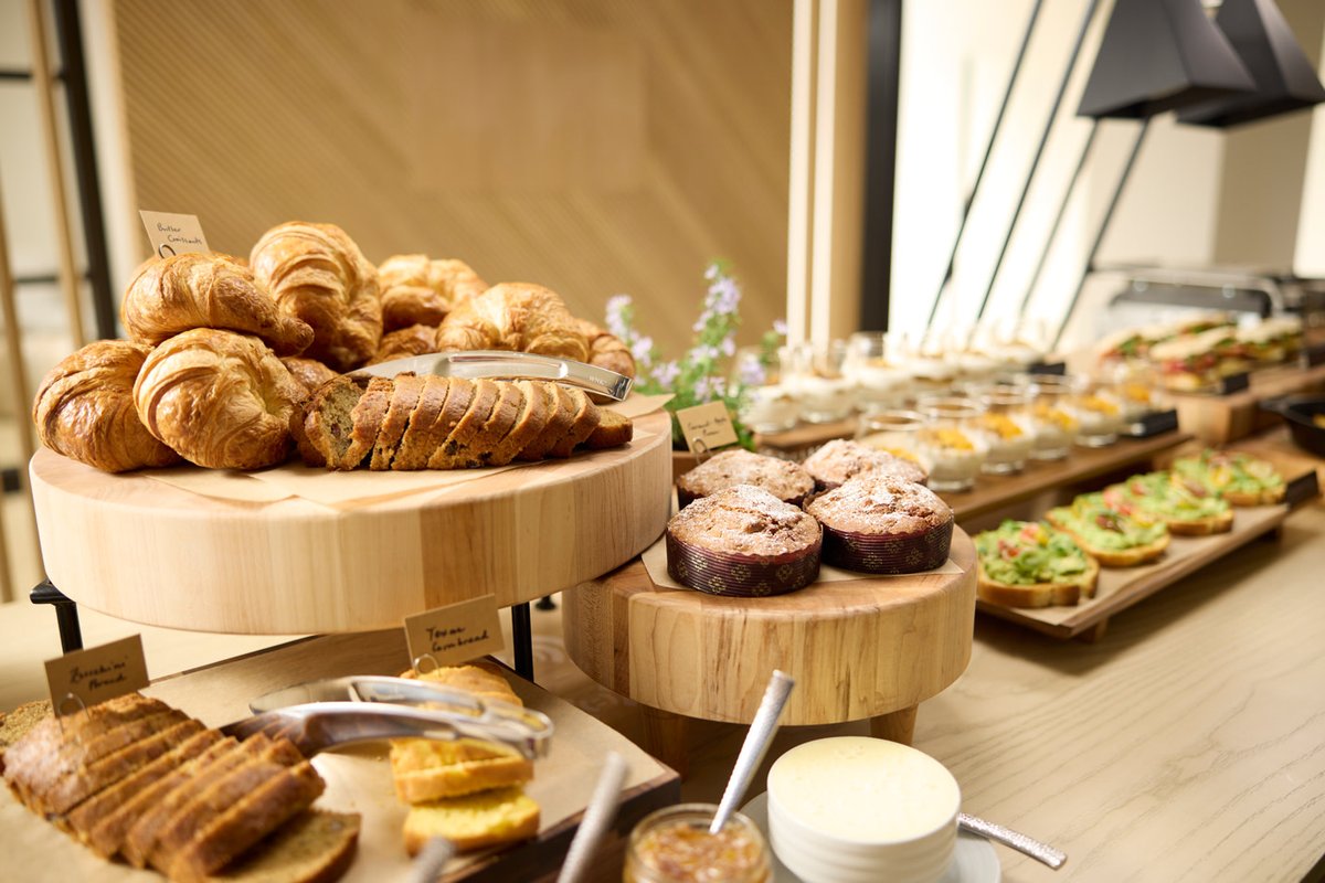 FW Sheraton Hotel (@fwsheraton) on Twitter photo Breakfast: A moment of delicious possibilities. Breakfast: A moment of delicious possibilities.