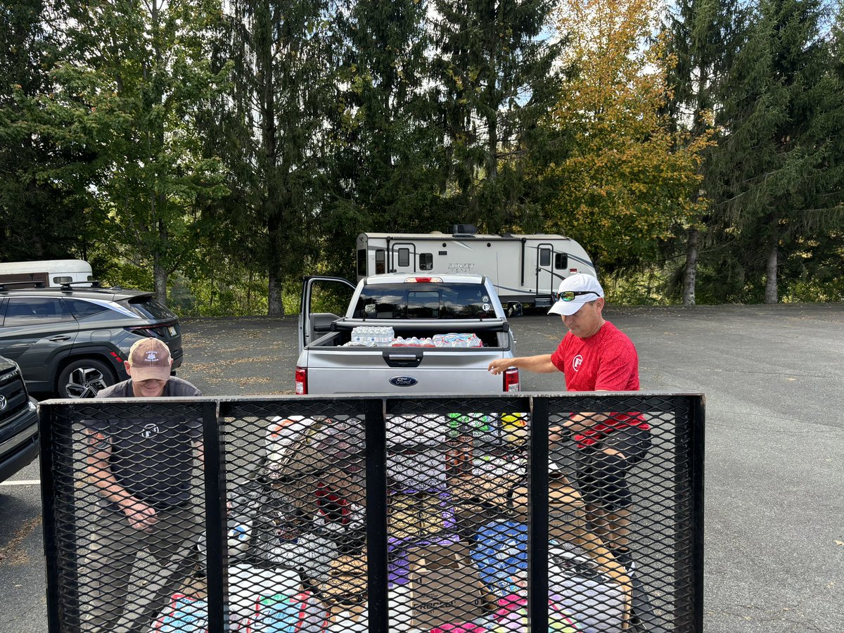 F3Sacked (@mjambler) on Twitter photo <a href="/F3Greensboro/">F3 Greensboro</a> We have been redeployed twice by the Summit in Boone to take supplies out to the surrounding communities. <a href="/f3radiator/">F3Radiator</a> <a href="/F3doublechek/">F3-Tim Westfall</a> Fastening down the next load headed out. <a href="/F3Greensboro/">F3 Greensboro</a> We have been redeployed twice by the Summit in Boone to take supplies out to the surrounding communities. <a href="/f3radiator/">F3Radiator</a> <a href="/F3doublechek/">F3-Tim Westfall</a> Fastening down the next load headed out.