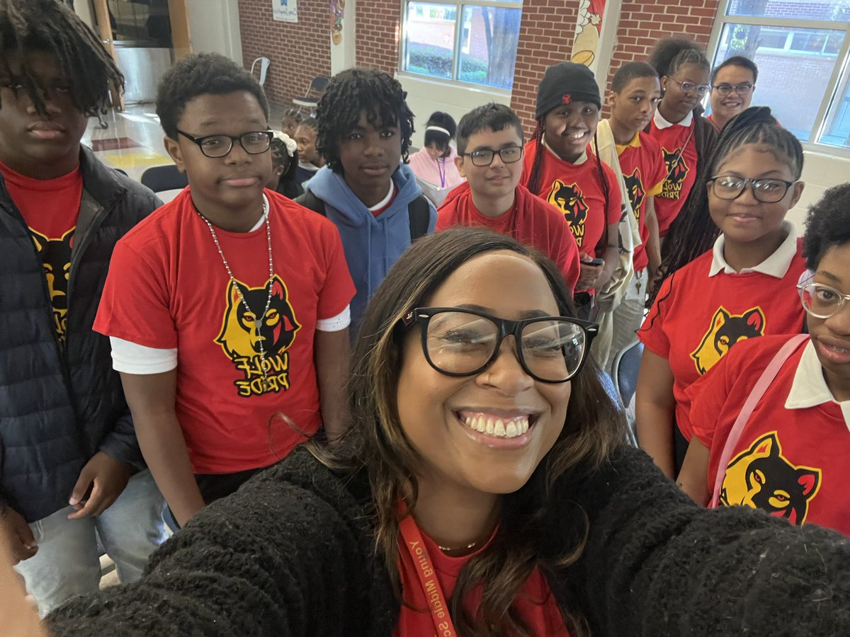 MissAllenAPS's tweet photo. 🏆🎉 Shoutout to our amazing @apsyoungms Wolfpack students  for crushing it at the PAGE Academic Bowl Scrimmage with a stellar 3-1 record! 📚💪 Keep up the great work! Go Wolfpack! 🐺💙 #AcademicExcellence https://t.co/SyOV9y717C
