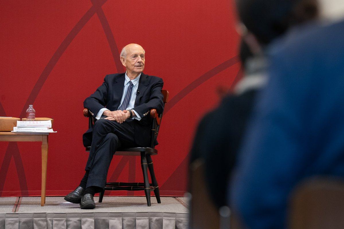 Harvard_Law's tweet image. Harvard Law Professor Stephen Breyer spoke about his time on the Supreme Court and theories of constitutional interpretation during a lunchtime book talk earlier this week.