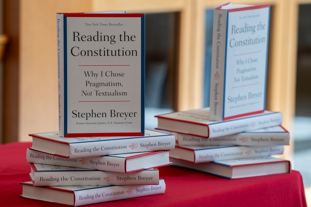 Harvard_Law's tweet image. Harvard Law Professor Stephen Breyer spoke about his time on the Supreme Court and theories of constitutional interpretation during a lunchtime book talk earlier this week.