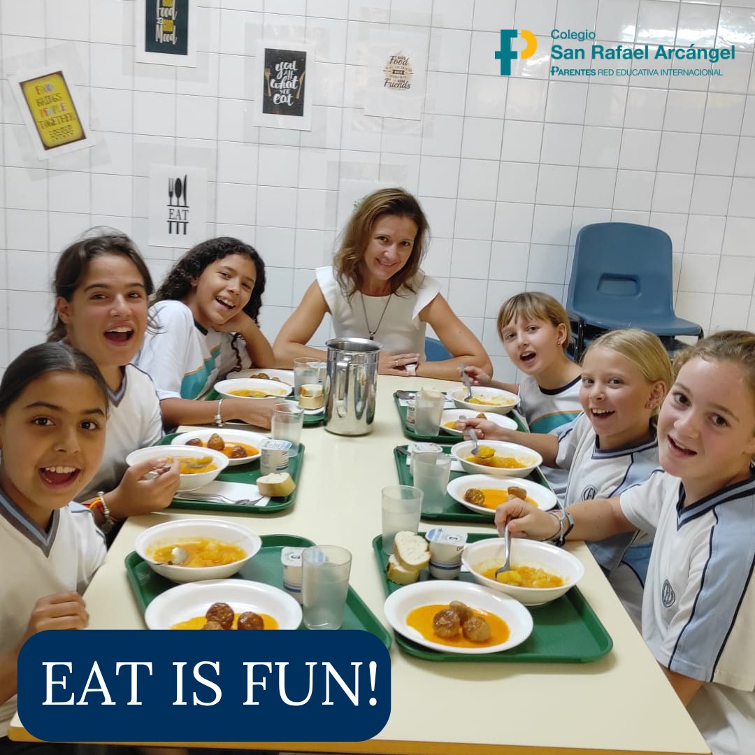 👉 Octubre nos trae una mesa muy especial en el comedor del San Rafael: 

😊 EAT IS FUN!

#ColegioSanRafaelMadrid #ParentesRedEducativaInternacional