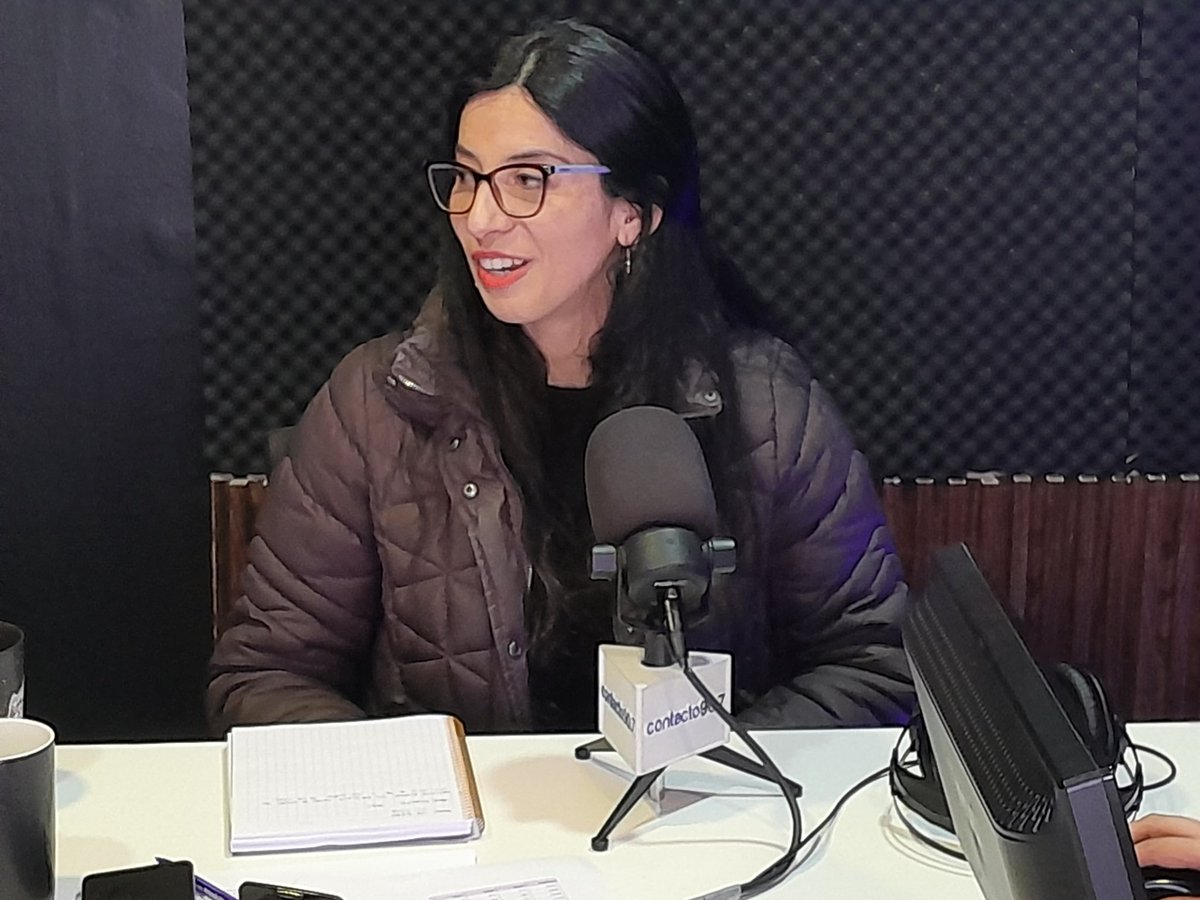 MMEG_Nuble's tweet photo. 🎙️Por 📻 #RadioContacto Seremi #ConstanzaSánchez detalló ✅ Diálogo Participativo 👩🏻🦱👵🏻👩🏻🎓👩🏻💻 por los derechos sexuales y reproductivos ✅balance #LeyIVE a 7 años de su promulgación y trabajo realizado en ✅Mesa de Mujeres en Ciencia👩🏻🔬🧪 y Mesa Mujeres en la Pesca Artesanal 🌊 🚣🏻♀️ https://t.co/i97wNwtDYM