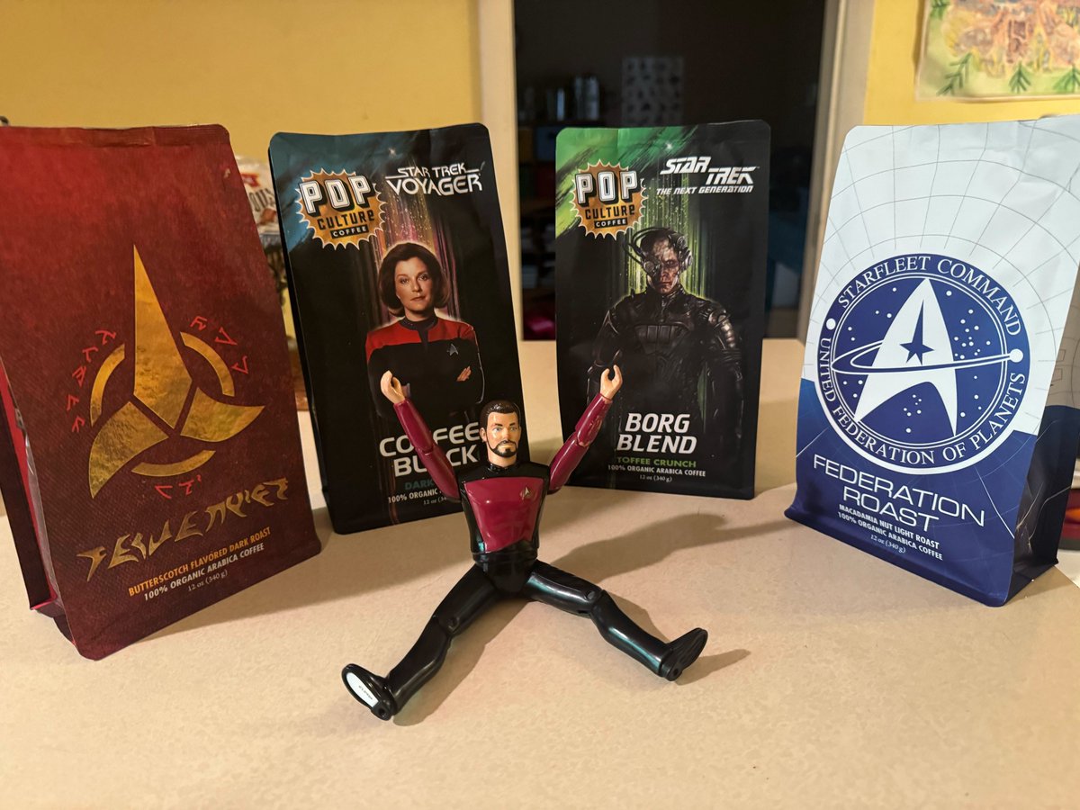 floobish's tweet photo. Look what's about to get taste-tested, thanks to @popculturecoffe (and #LittleRiker)!
#StarTrek #coffee https://t.co/vb9wRCdzTs