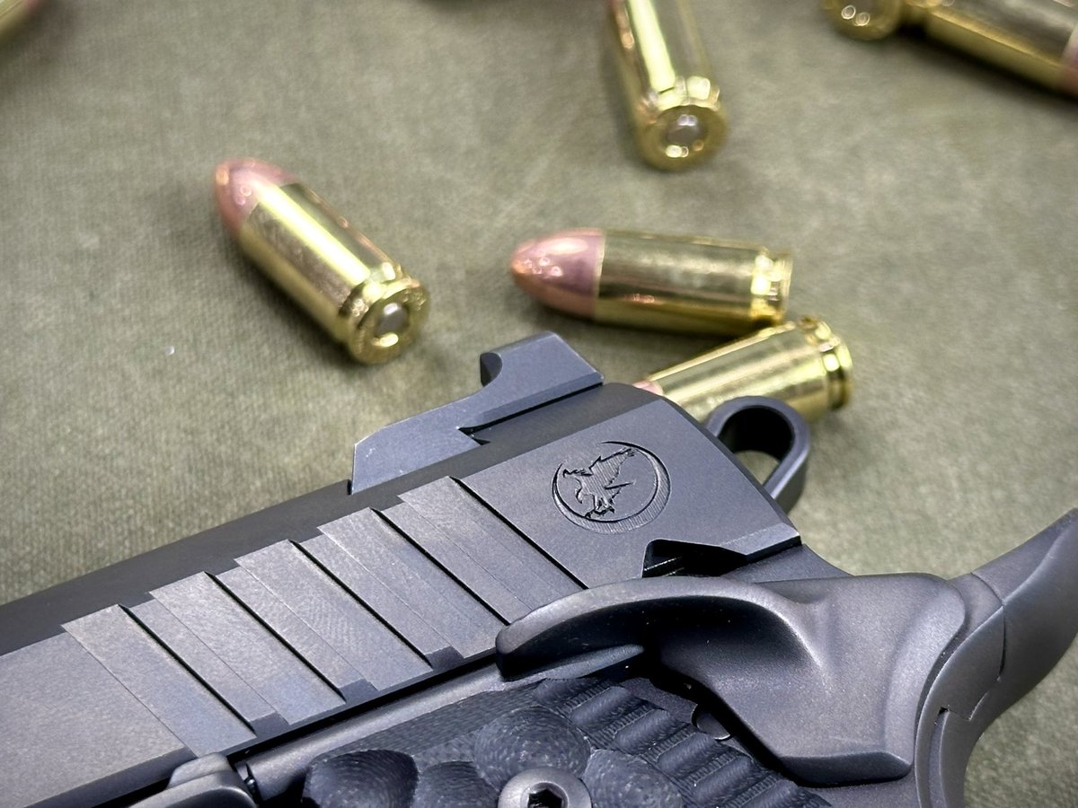 CU29_Custom's tweet photo. We just took this @NighthawkCustom President in on trade. What is your favorite 1911? https://t.co/igO9njwtRK