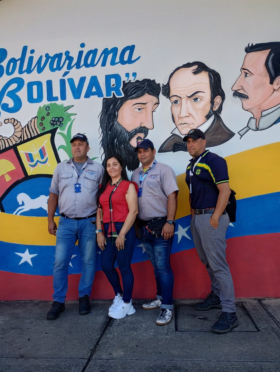 E.B. Simón Bolívar tweet media