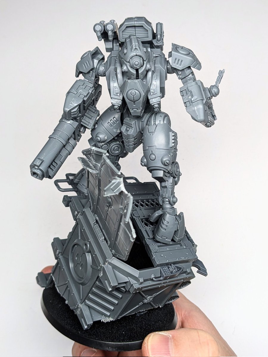 FortykW's tweet photo. Ghostkeels are my absolute fav T'au suit. Getting two felt appropriate.

#warhammercommunity https://t.co/5JuDJS8cOV