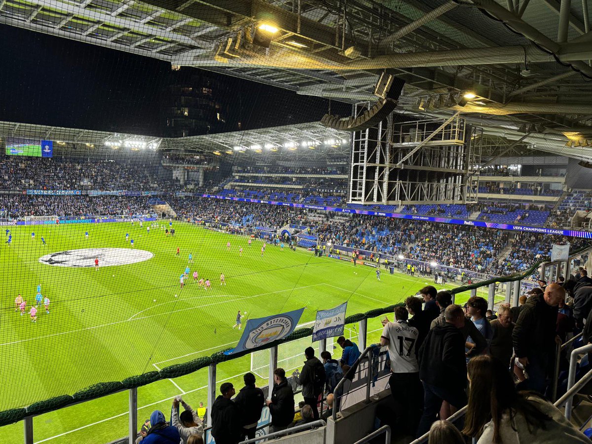 We’re here! Let’s do this! C’mon City. #MCFC #ManCity <a href="/ManCity/">Manchester City</a> #UCL