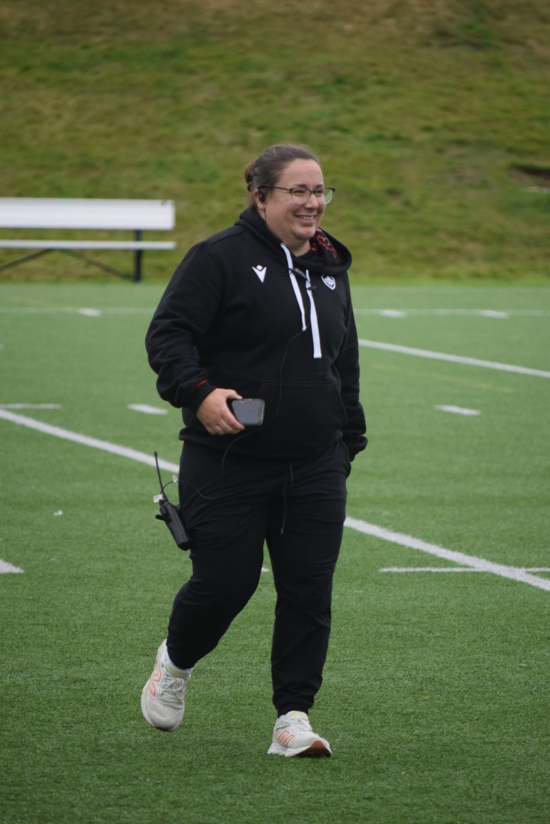 🏉 Carolyn McEwen from the University of British Columbia has joined the Canadian Women's Rugby Team coaching staff for WXV as part of World Rugby's Gallagher High Performance Academy!

#RugbyCA | #OneSquad