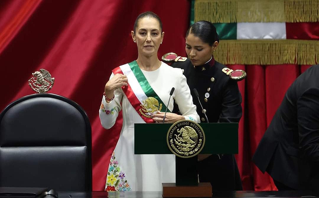 GLEZARIN's tweet photo. FELICIDADES A NUESTRA NUEVA PRESIDENTA CONSTITUCIONAL @Claudiashein , "ES UN HONOR CONTINUAR CON CLAUDIA HOY" https://t.co/3F35nJXZ8C